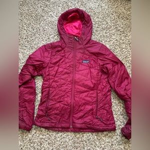 Women’s small Patagonia synthetic down